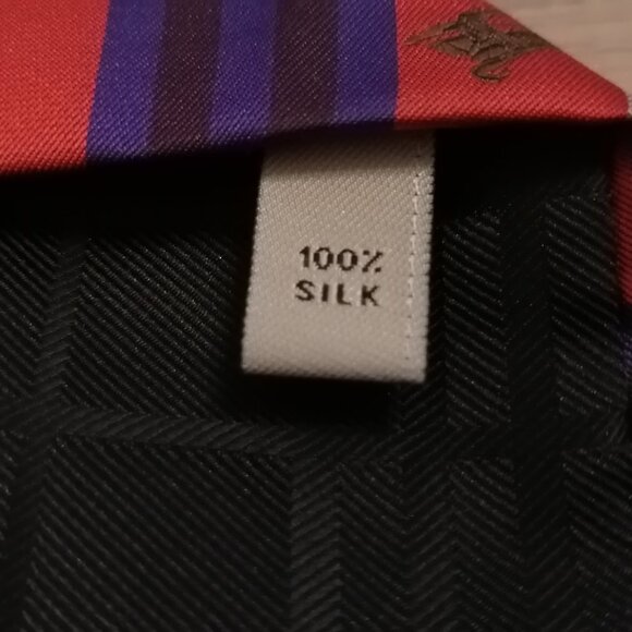 Burberry Tie, 100% Silk, Made in Italy - Picture 7 of 8